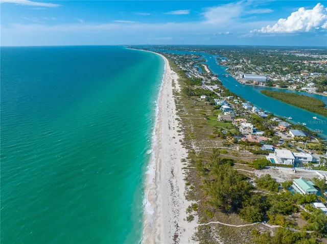 $3,100 | 15109 Shady Palms Lane, Nokomis, FL 34275