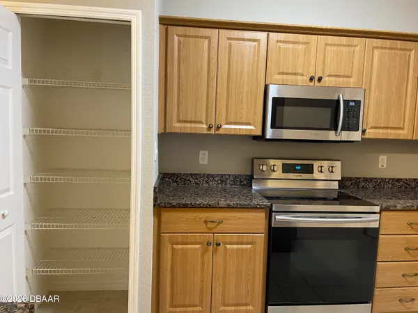 $1,670 | 830 Airport Road, Unit 414, Port Orange, FL 32128