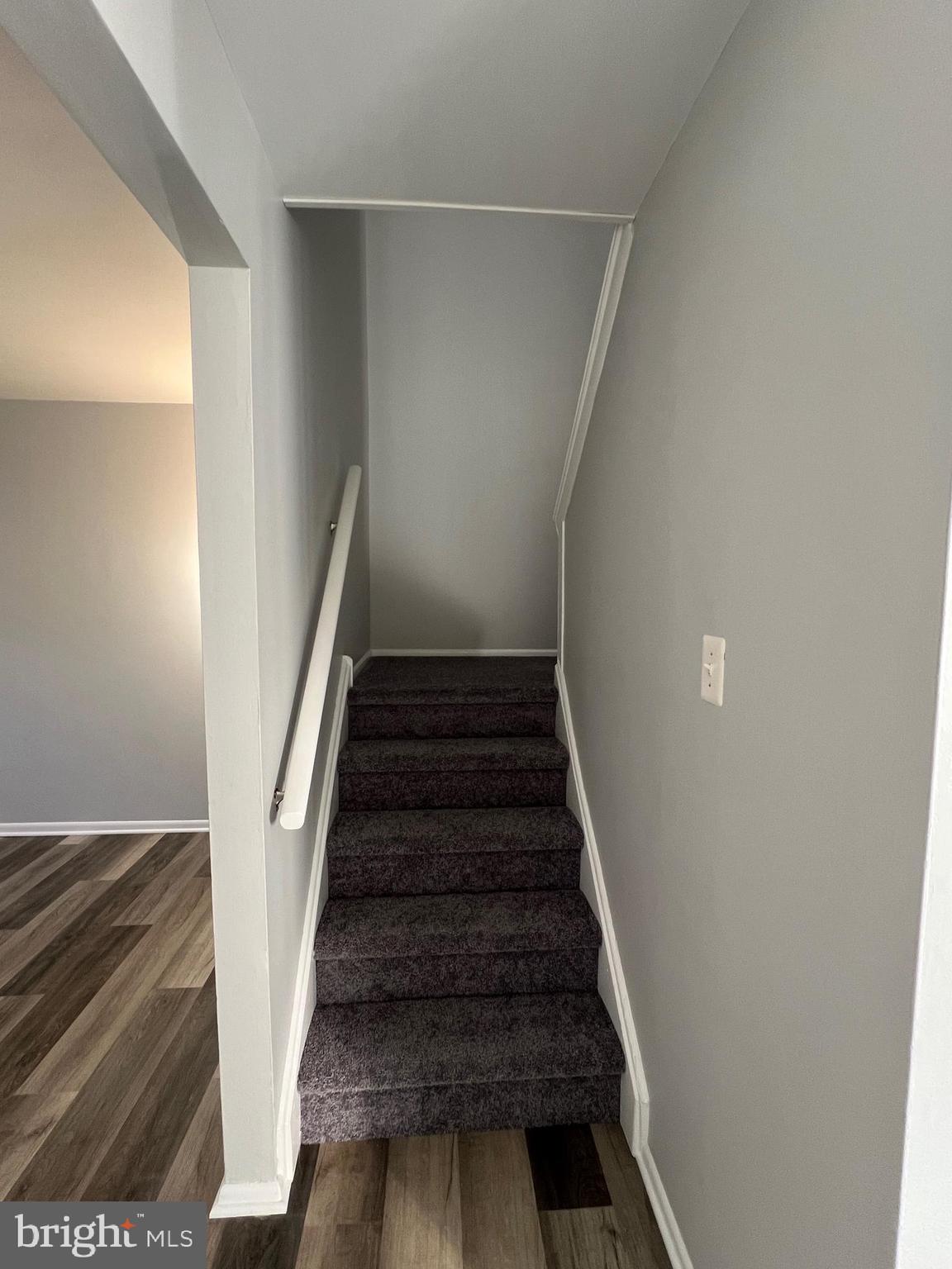 55 Noble Road Sicklerville, NJ 08081 - Photo 4 of 22 a view of entryway