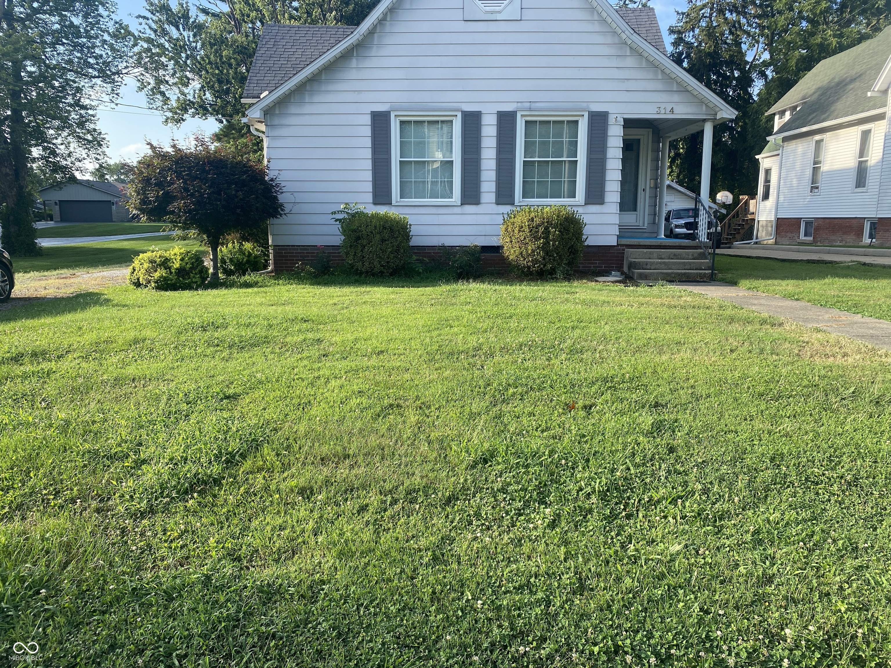 314 West Washington Street Sullivan, IN 47882 - Photo 2 of 21