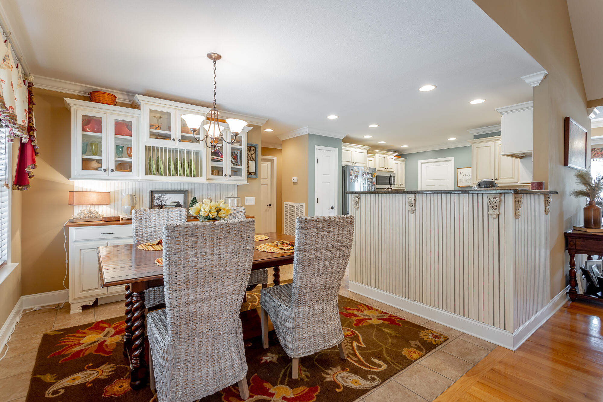 298 Live Oak Road Ringgold, GA 30736 - Photo 21 of 38 Breakfast Nook