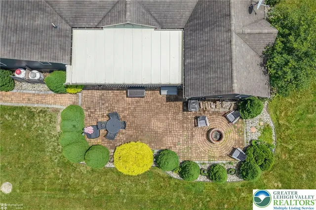 $925,000 | 1147 Jacobsburg Road, Wind Gap, PA 18091