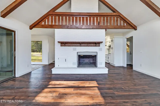 $314,900 | 1651 Pennsylvania Avenue, Jamestown, TN 38556