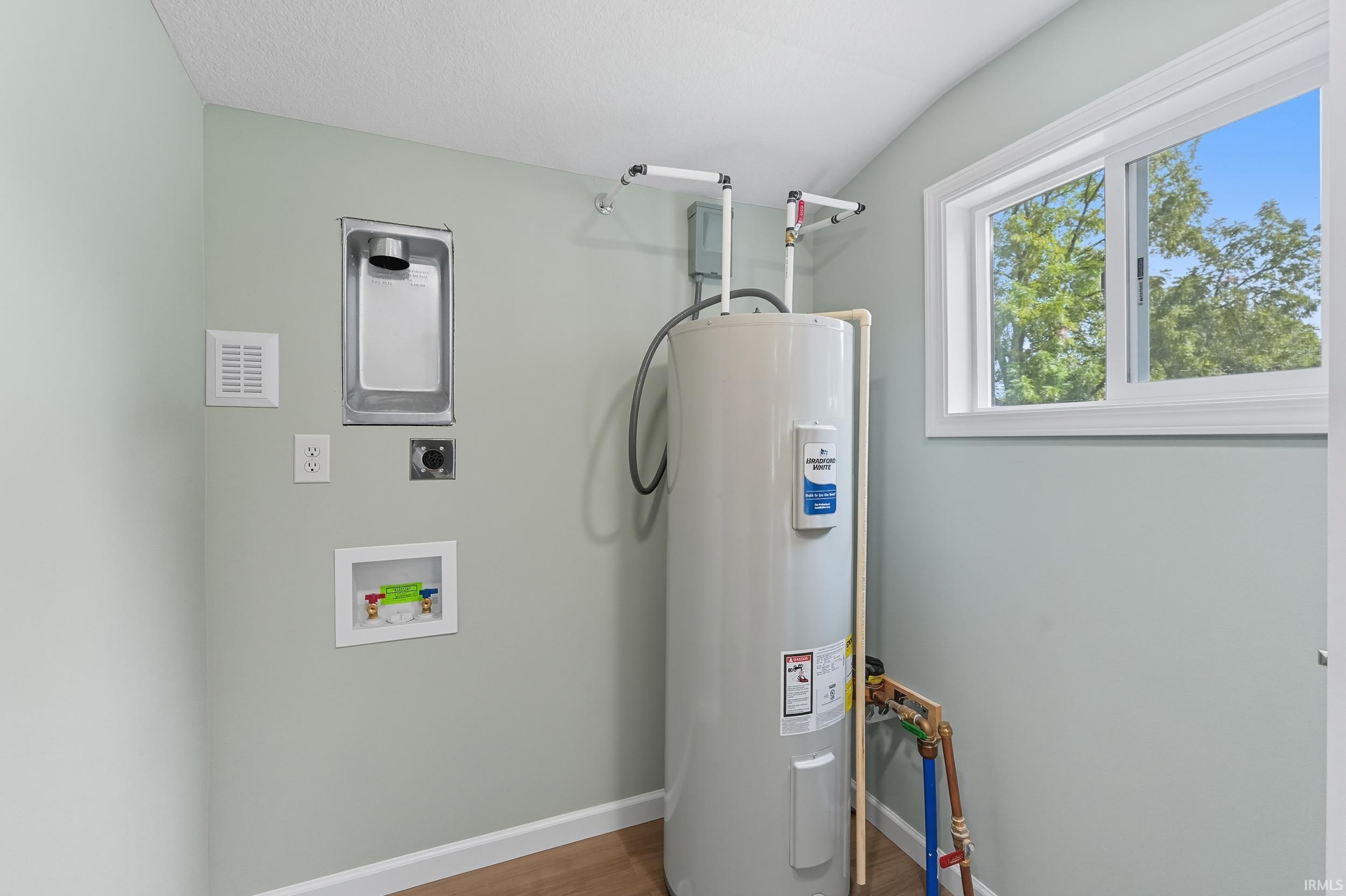 1702 Sinclair Street Fort Wayne, IN 46808 - Photo 15 of 22