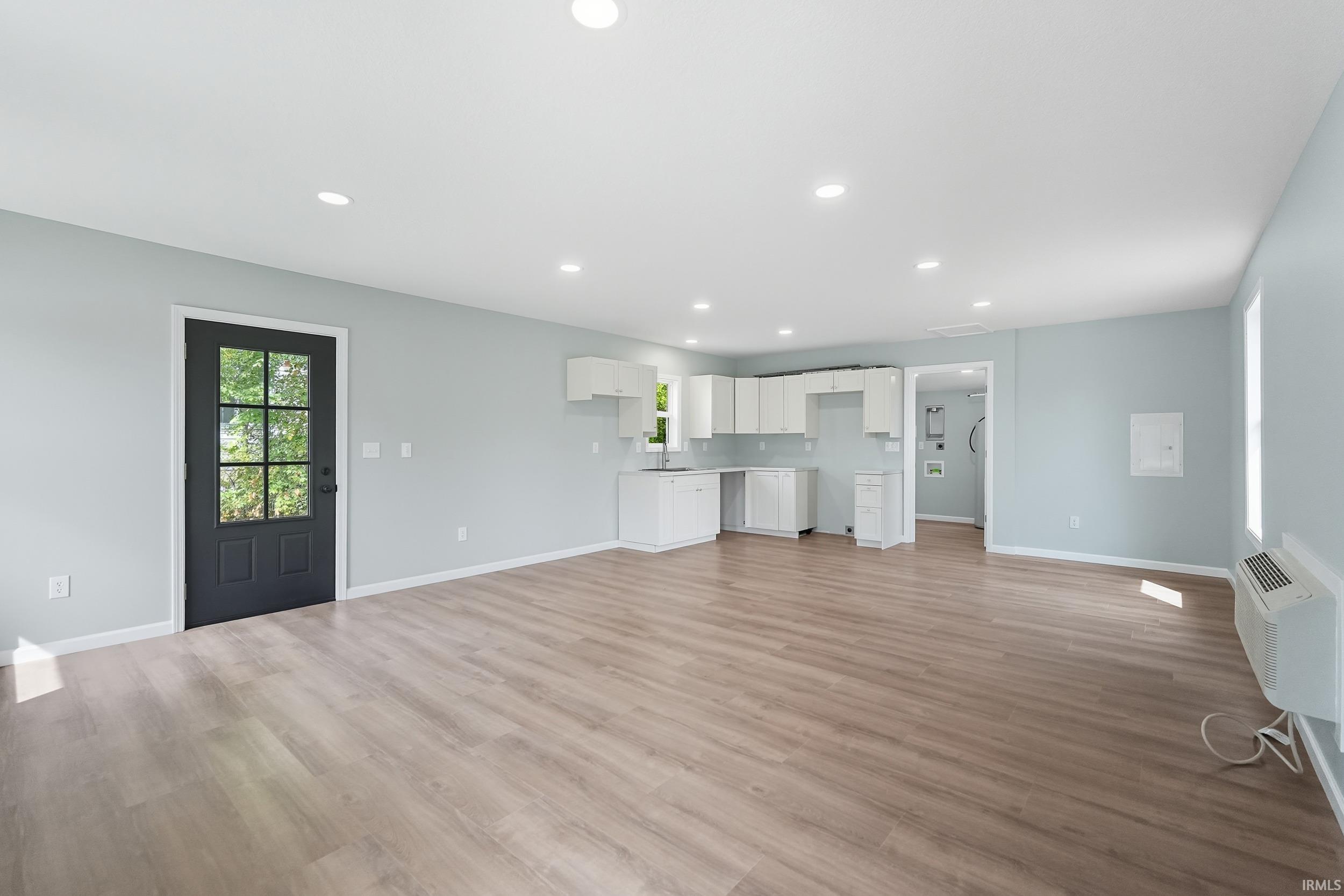 1702 Sinclair Street Fort Wayne, IN 46808 - Photo 5 of 22