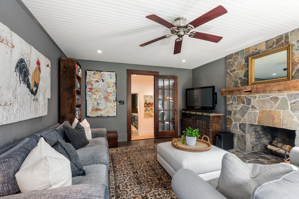 23 Everett Street Sherborn, MA 01770 - Photo 12 of 41