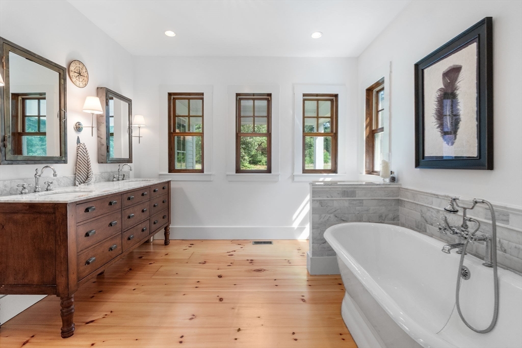 23 Everett Street Sherborn, MA 01770 - Photo 19 of 41