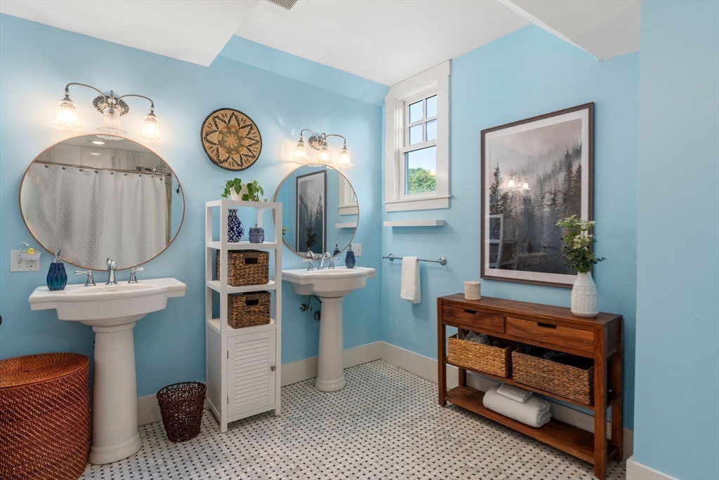 23 Everett Street Sherborn, MA 01770 - Photo 33 of 41