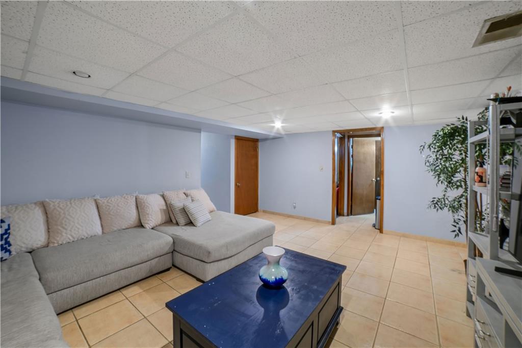 1081 Oak Road Southwest Lilburn, GA 30047 - Photo 20 of 26
