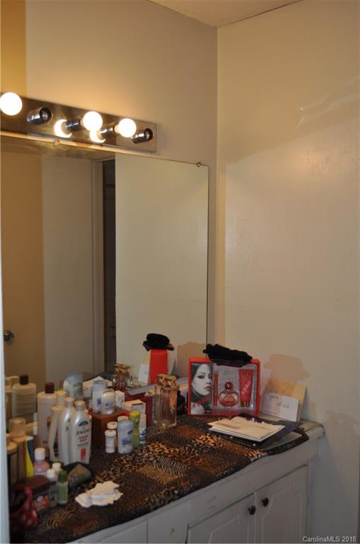 5829 Hunting Ridge Lane, Unit A Charlotte, NC 28212 - Photo 15 of 19 Gallery Image 15