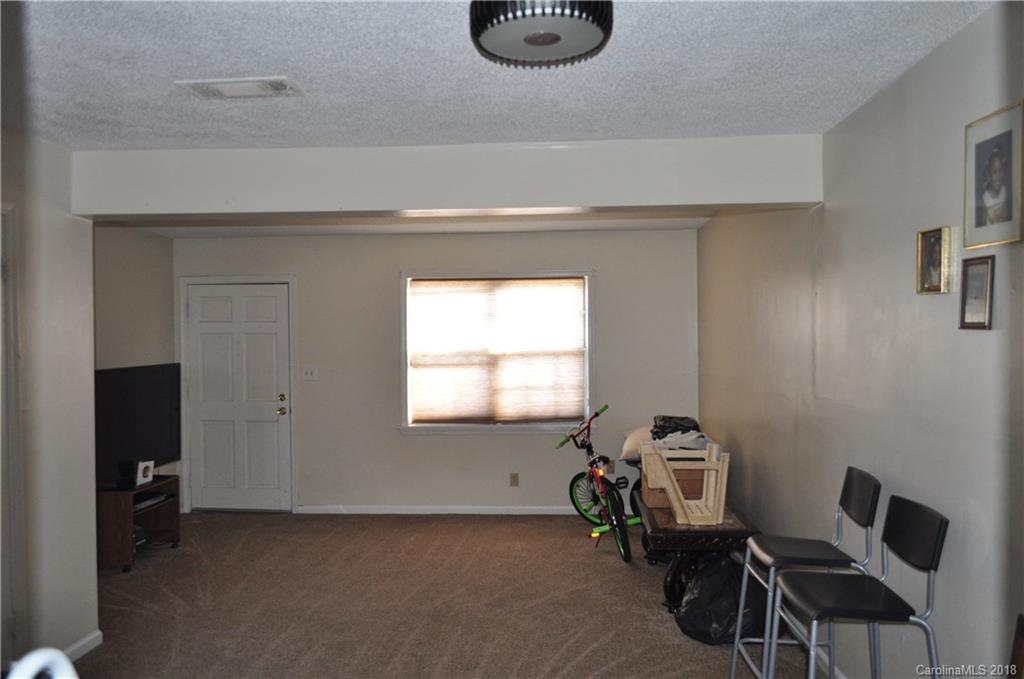 5829 Hunting Ridge Lane, Unit A Charlotte, NC 28212 - Photo 4 of 19 Gallery Image 4
