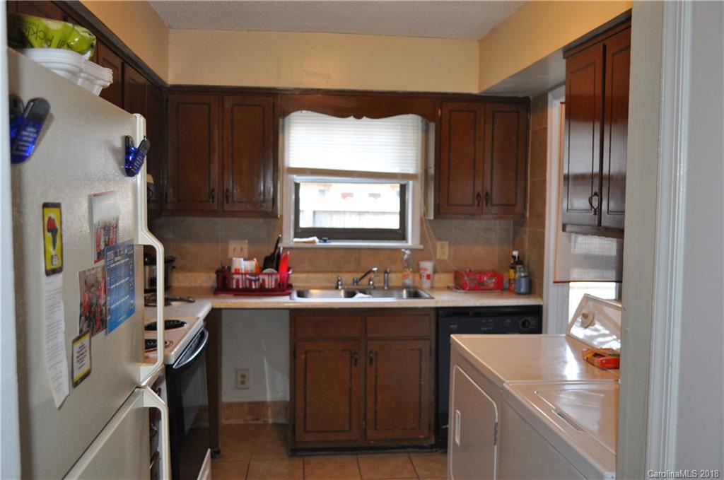 5829 Hunting Ridge Lane, Unit A Charlotte, NC 28212 - Photo 5 of 19 Gallery Image 5