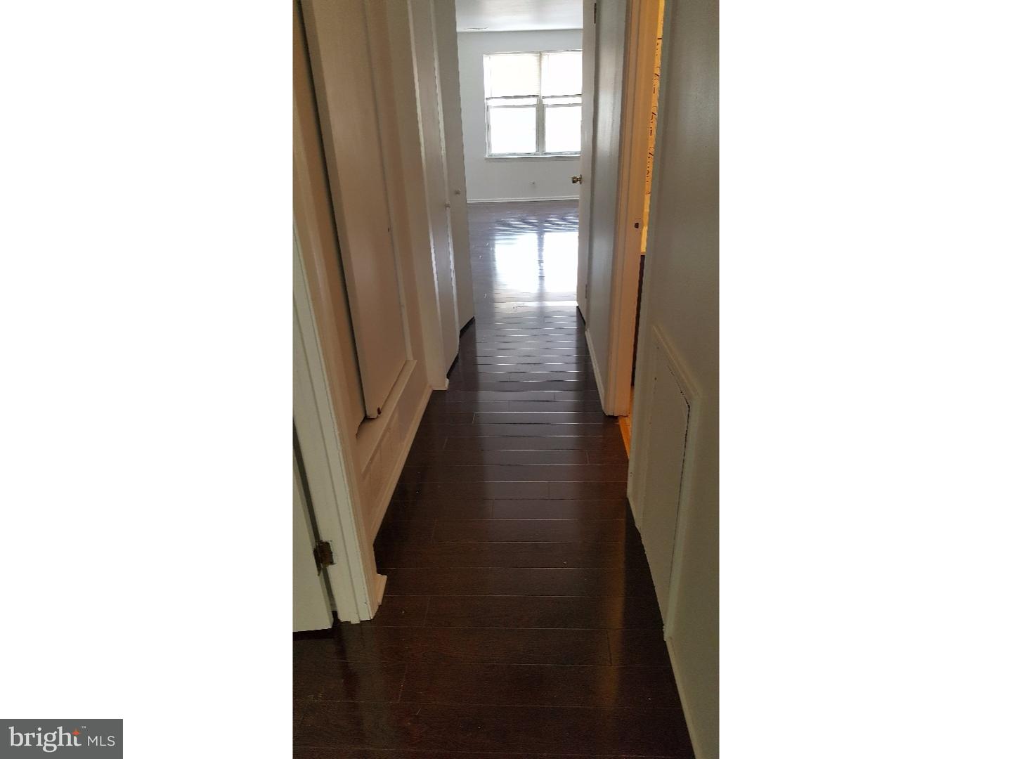 9461 Woodbridge Road Philadelphia, PA 19114 - Photo 7 of 11