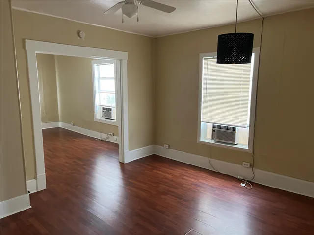 $1,325 | 5105 Crawford Street, Unit 2, Houston, TX 77004