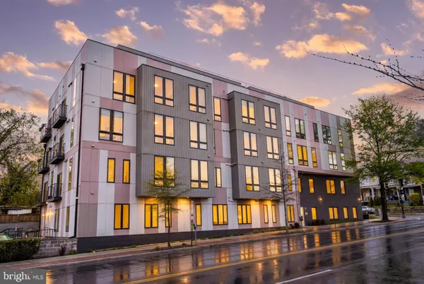 $3,250 | 5230 Georgia Avenue Northwest, Unit 406, Washington, DC 20011