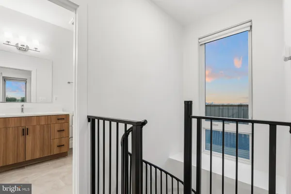 $3,250 | 5230 Georgia Avenue Northwest, Unit 406, Washington, DC 20011