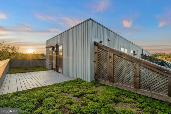 $3,250 | 5230 Georgia Avenue Northwest, Unit 406, Washington, DC 20011