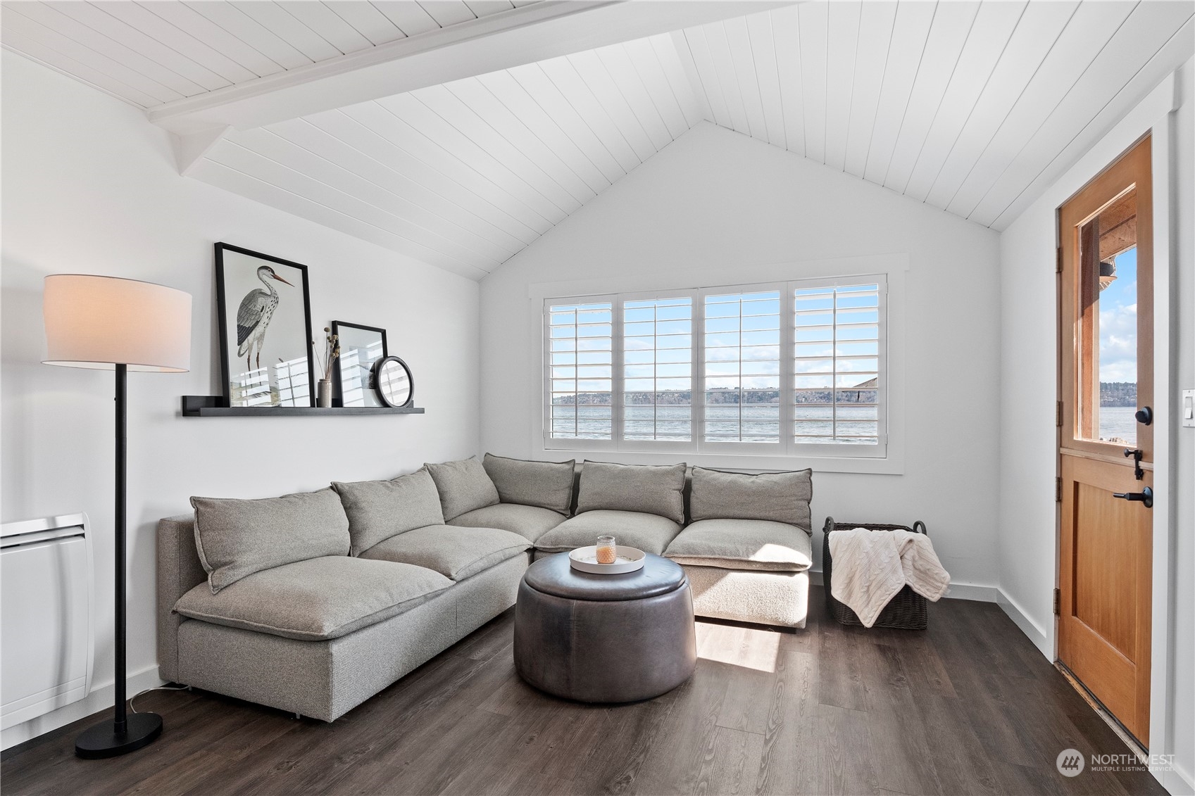 8003 Possession Beach Walk Clinton, WA 98236 - Photo 7 of 31 a living room with furniture and a window