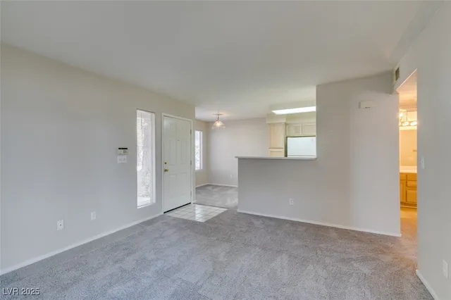 $1,090 | 5211 Caspian Springs Drive, Unit 101, Las Vegas, NV 89120