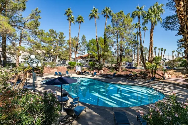 $1,090 | 5211 Caspian Springs Drive, Unit 101, Las Vegas, NV 89120