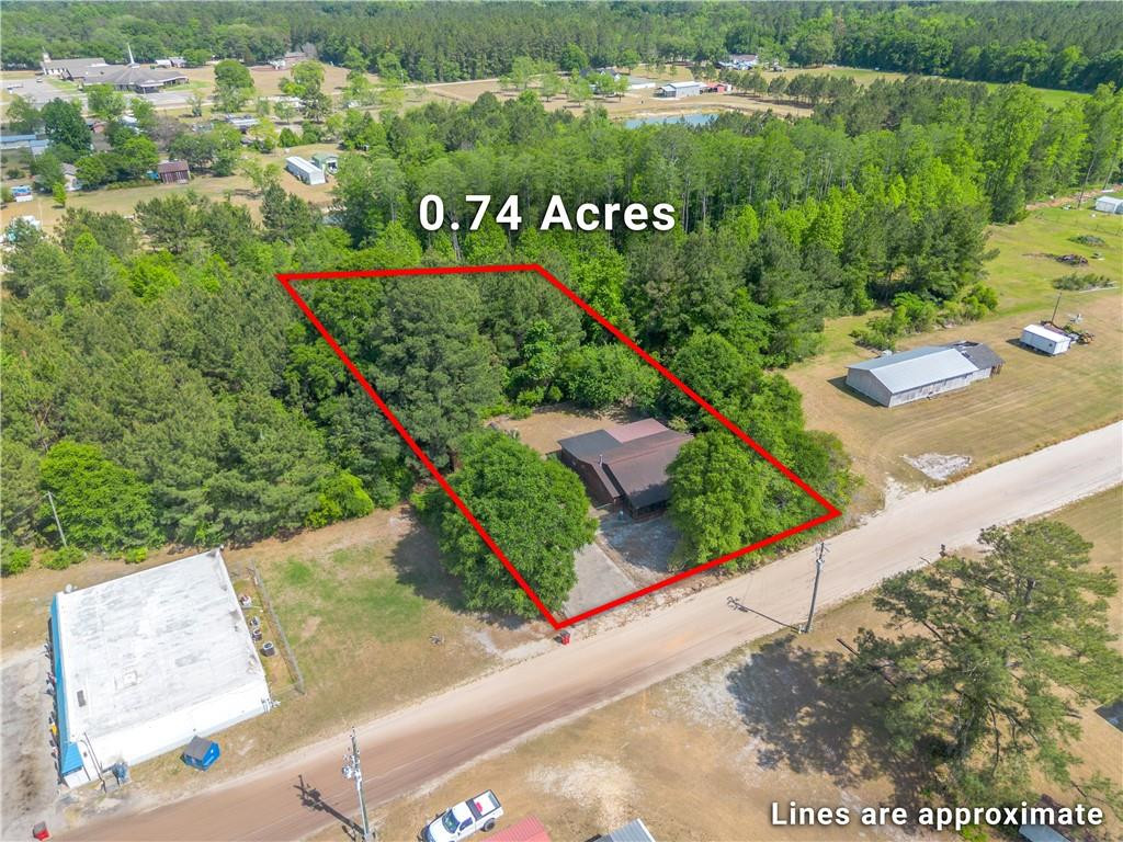 43 Dixie Lane Waycross, GA 31503 - Photo 3 of 27 Photo 3