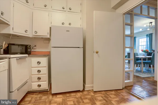 $139,999 | 3601 Greenway, Unit 412, Baltimore, MD 21218