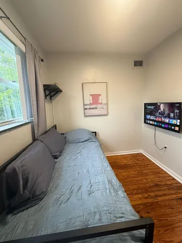 $1,995 | 1289 Marseille Drive, Unit 46, Miami Beach, FL 33141