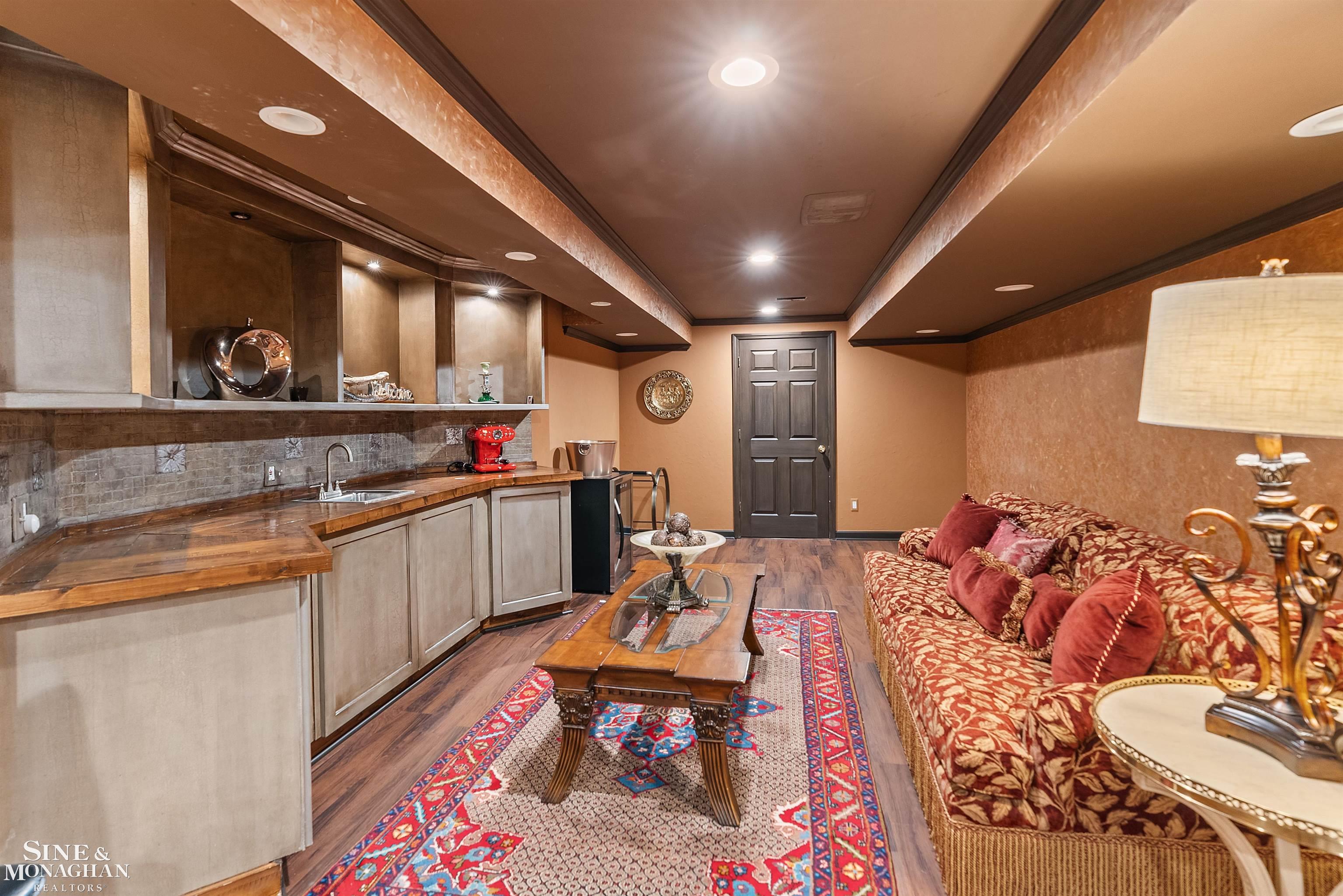 99 Renaud Road Grosse Pointe, MI 48236 - Photo 58 of 91 Basement Bar