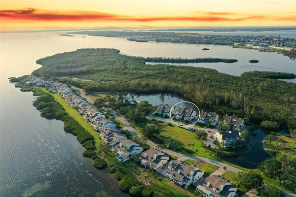 $399,900 | 111 Tidy Island Boulevard, Bradenton, FL 34210