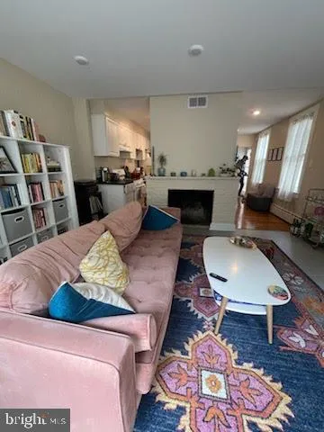 $1,750,000 | 304 2nd Street Southeast, Washington, DC 20003