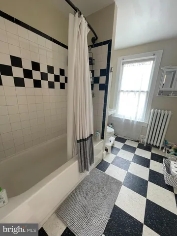 $1,750,000 | 304 2nd Street Southeast, Washington, DC 20003