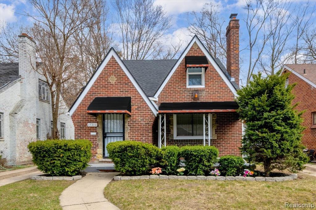 17212 Sunderland Road Detroit, MI 48219 - Photo 1 of 25 GetMedia