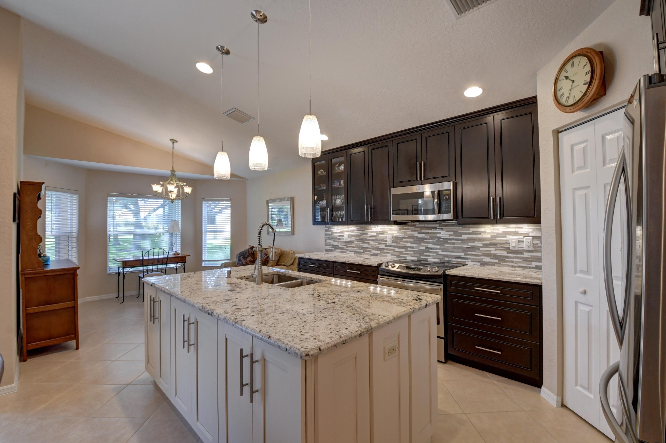 12078 Roma Road Boynton Beach, FL 33437 - Photo 16 of 72 DSC_0745_6_7_8_9