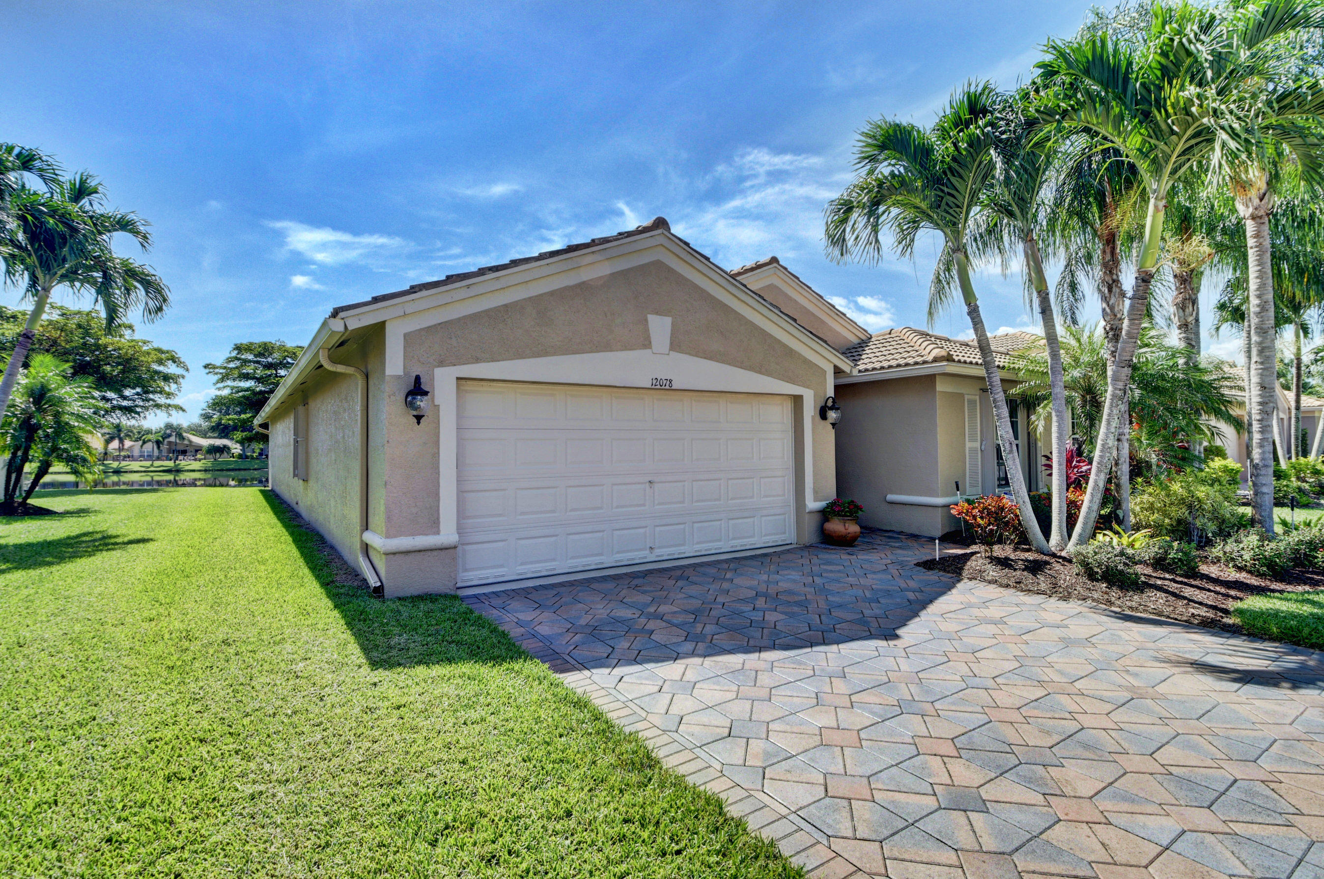 12078 Roma Road Boynton Beach, FL 33437 - Photo 2 of 72 DSC_0980_1_2_3_4p