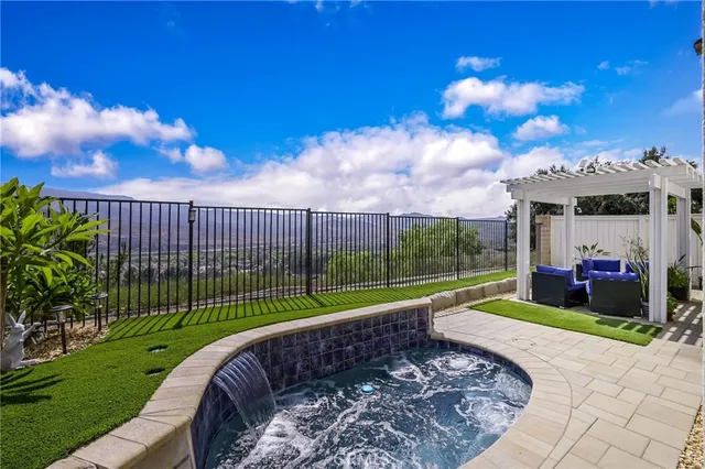 $1,089,000 | 27870 Tamara Drive, Yorba Linda, CA 92887