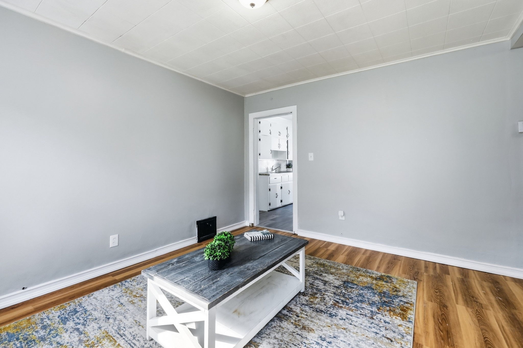 20 Rathburn Street Chicopee, MA 01020 - Photo 8 of 32 Gallery Image 8