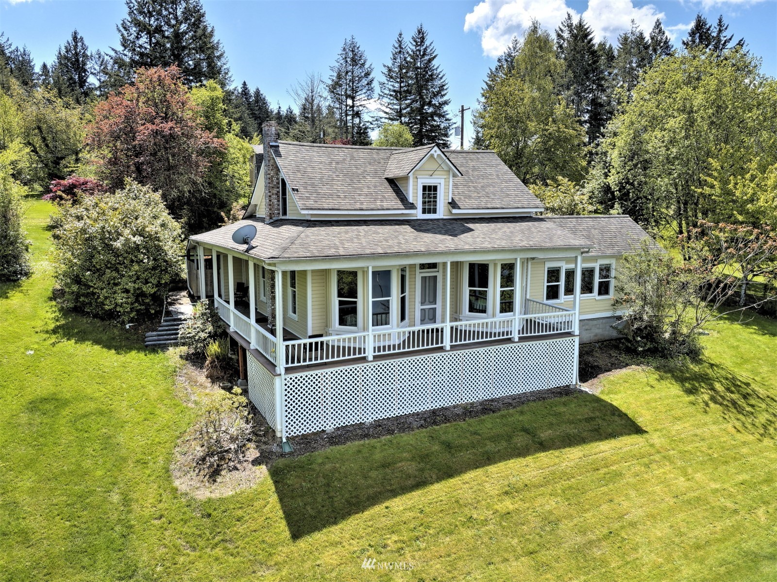 281 Southeast Stotsbery Road Shelton, WA 98584 - Photo 2 of 40 Gallery Image 2