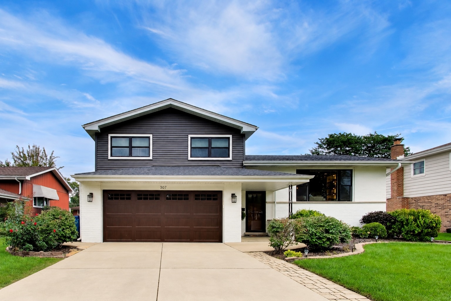 307 North Marcella Road Mount Prospect, IL 60056 - Photo 1 of 19 Gallery Image 1