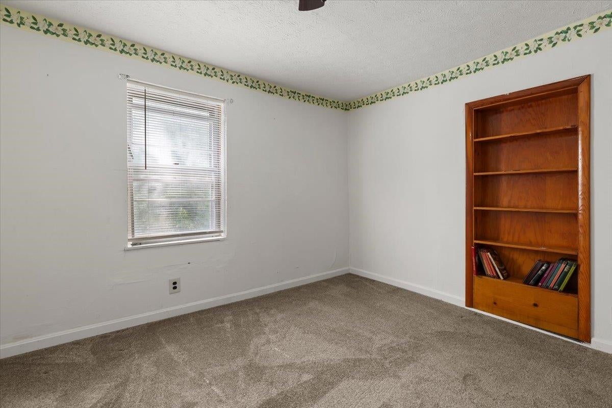 124 Big Branch Hollow Road Pembroke, VA 24136 - Photo 12 of 39 Gallery Image 12