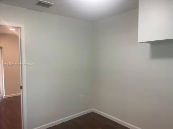 $2,500 | 554 Northeast 74th Street, Unit 2, Miami, FL 33138