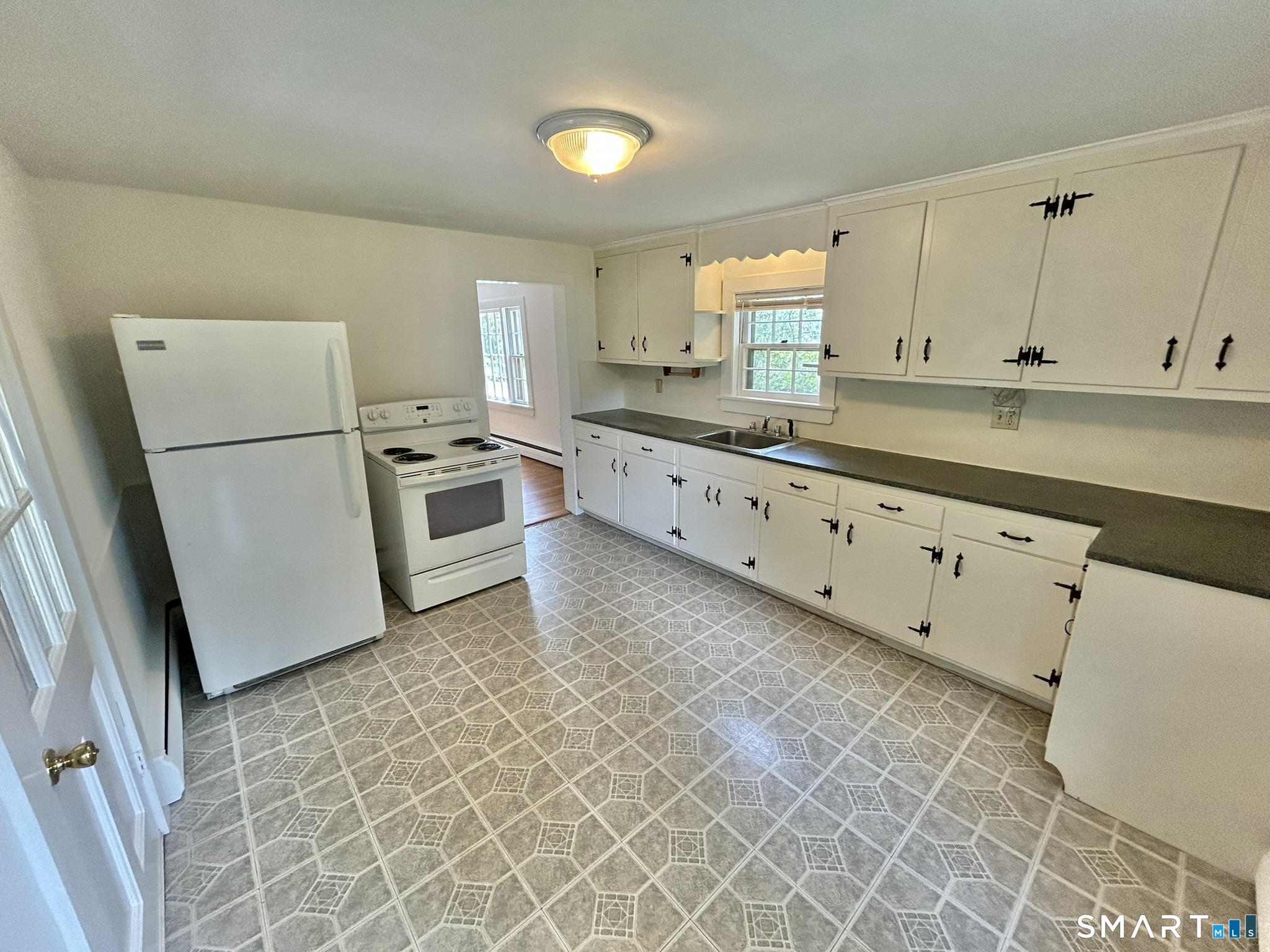 20 Huckleberry Hill Road Avon, CT 06001 - Photo 25 of 40