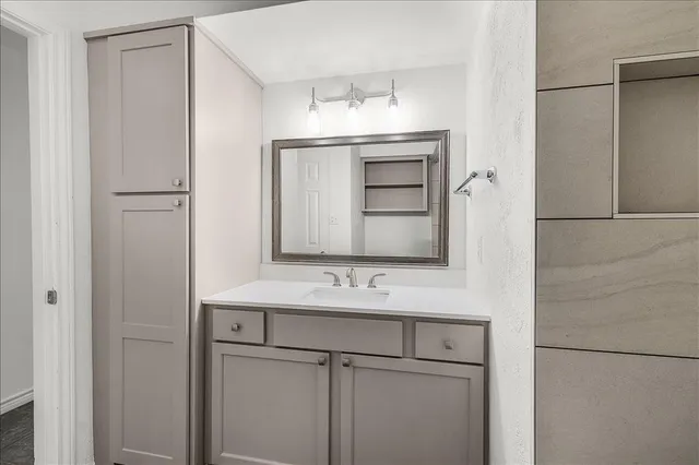 $319,900 | 2211 Ascot Lane, Denton, TX 76209