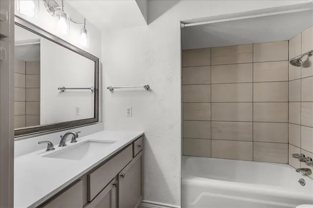 $319,900 | 2211 Ascot Lane, Denton, TX 76209