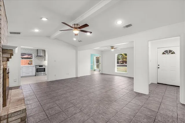 $319,900 | 2211 Ascot Lane, Denton, TX 76209