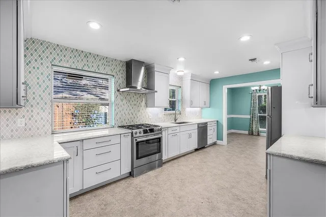 $319,900 | 2211 Ascot Lane, Denton, TX 76209