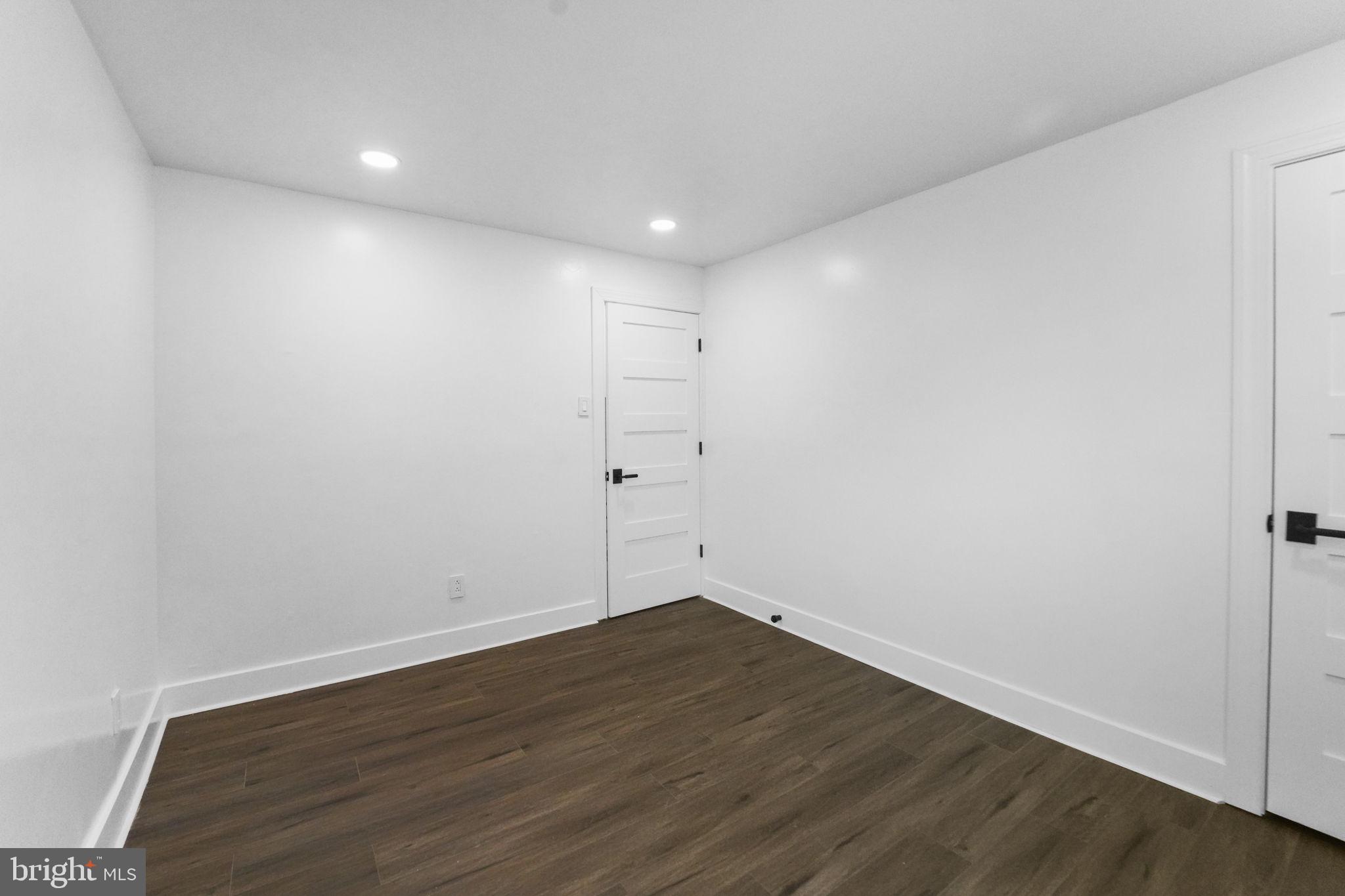 121 Parker Place Hamilton, NJ 08609 - Photo 18 of 37 a view of a room with wooden floor