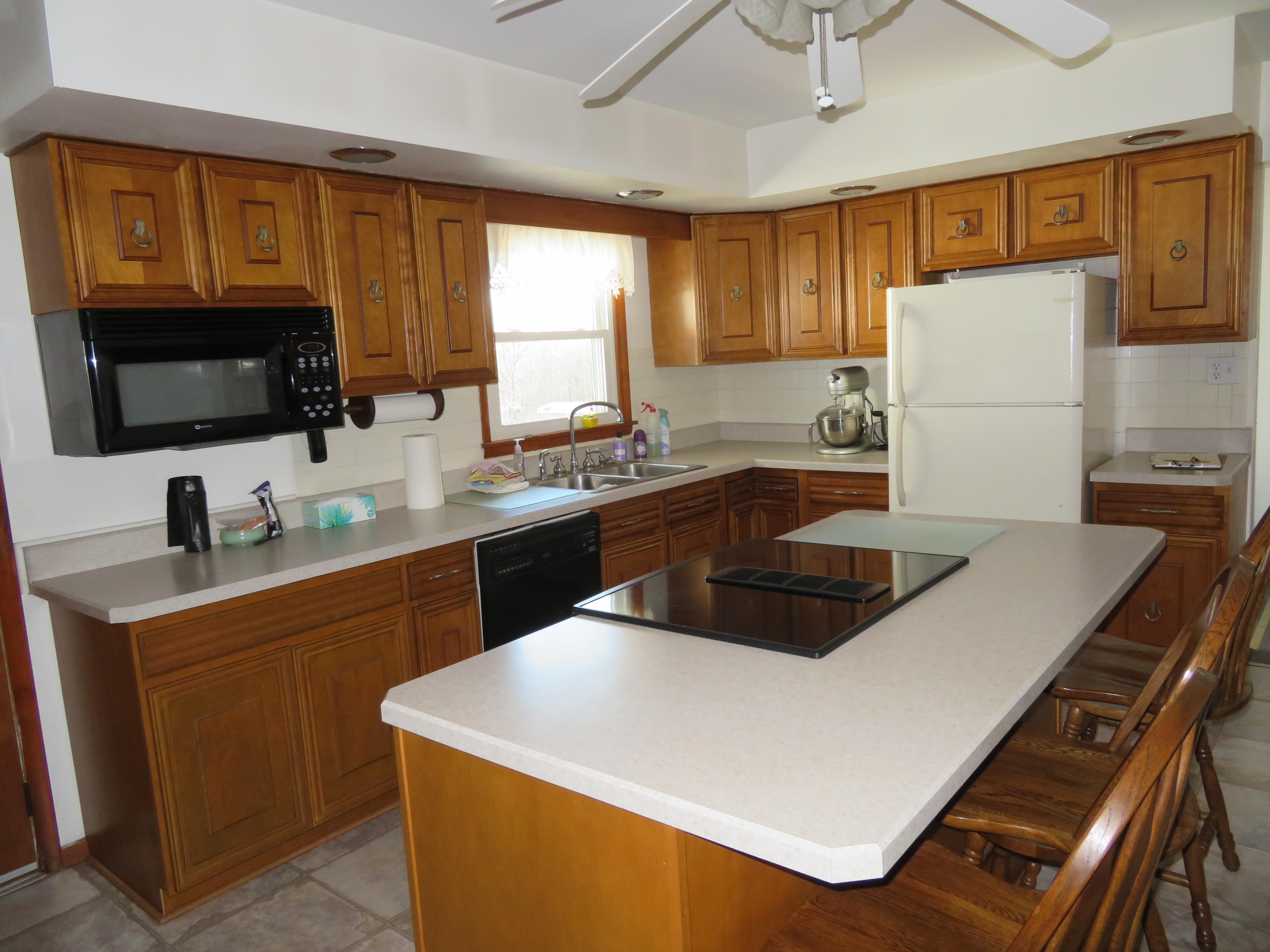 3377 Creek Road St. Paris, OH 43072 - Photo 12 of 33
