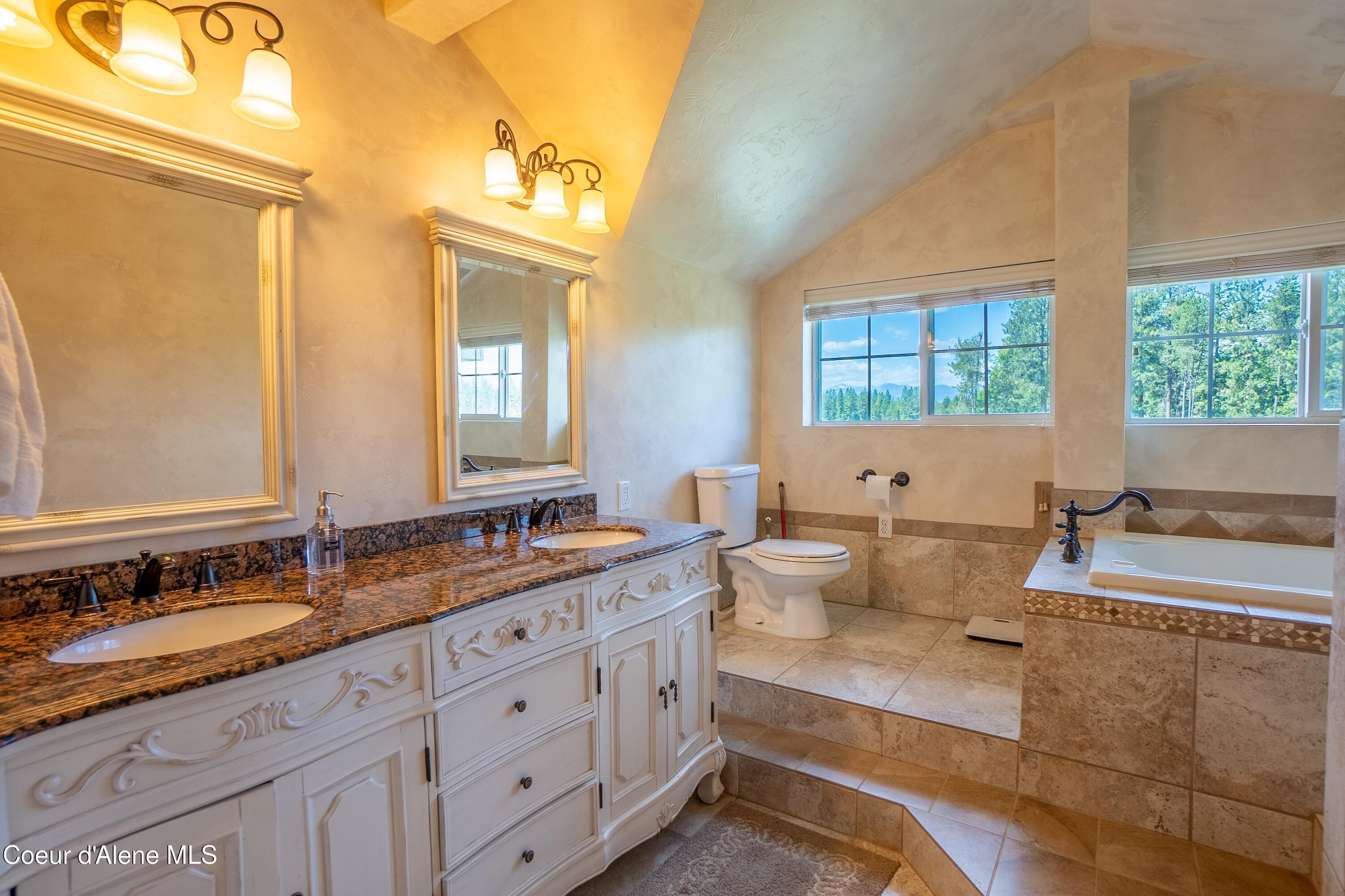 101 Zimmerman Road Moyie Springs, ID 83845 - Photo 19 of 39 Upstairs Guest Bath