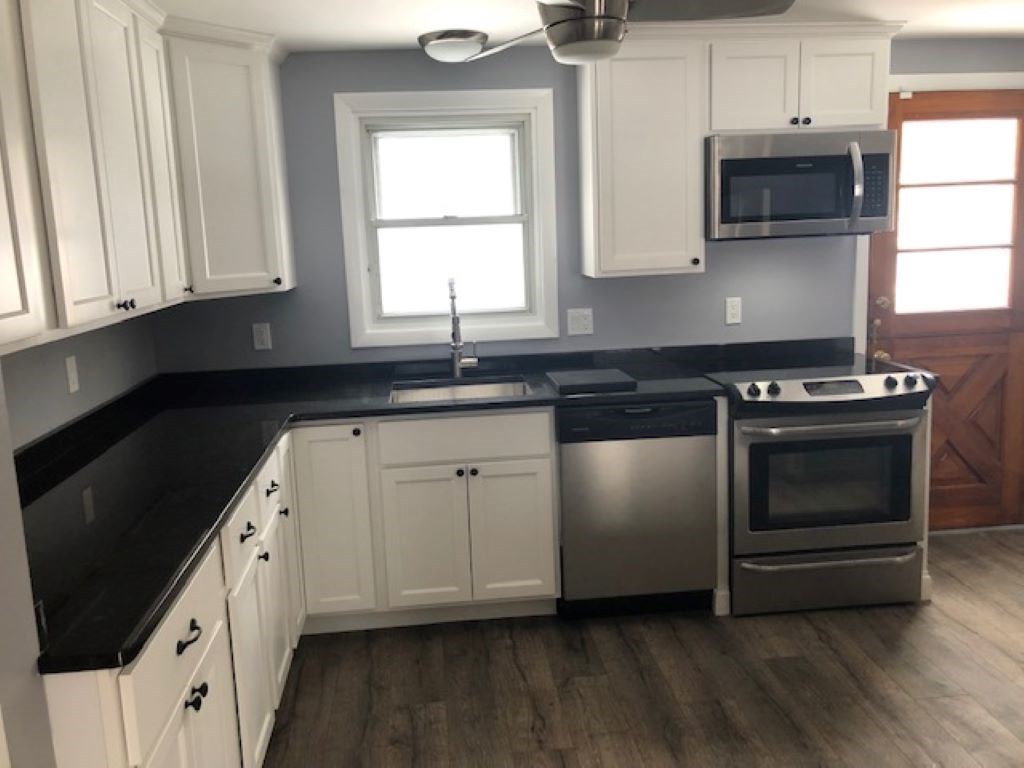 2265 Mendon Road Cumberland, RI 02864 - Photo 7 of 24