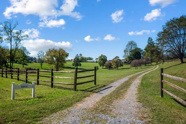 $335,000 | 3803 Bedford Highway, Lynch Station, VA 24571